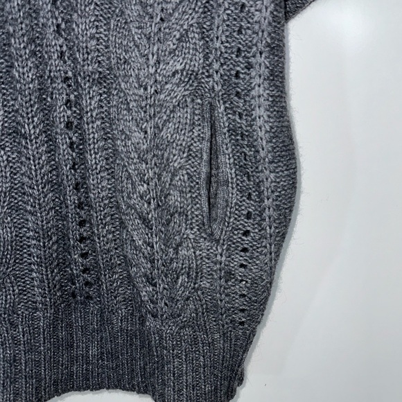 Vince Gray Merino Wool Alpaca And Acrylic Hooded V-neck Pullover Sweater Medium - Picture 5 of 10